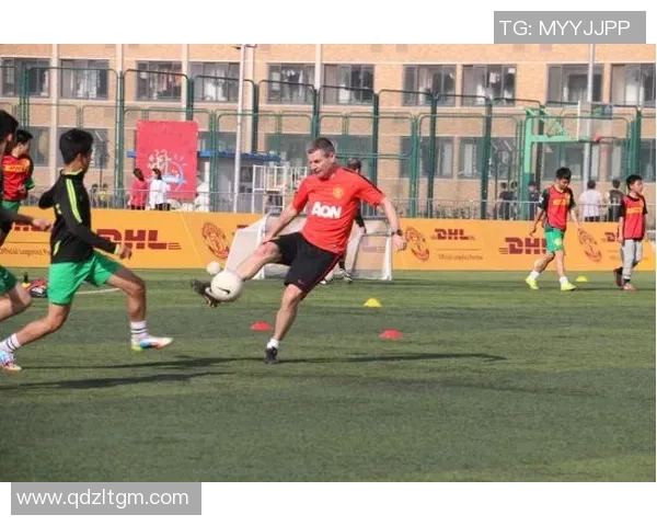 武汉足球明星中国行点燃热情助力青少年足球发展与交流